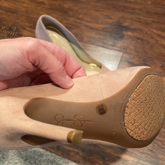 Jessica Simpson nude blush heels 7.5 7 1/2 - Picture 3 of 4